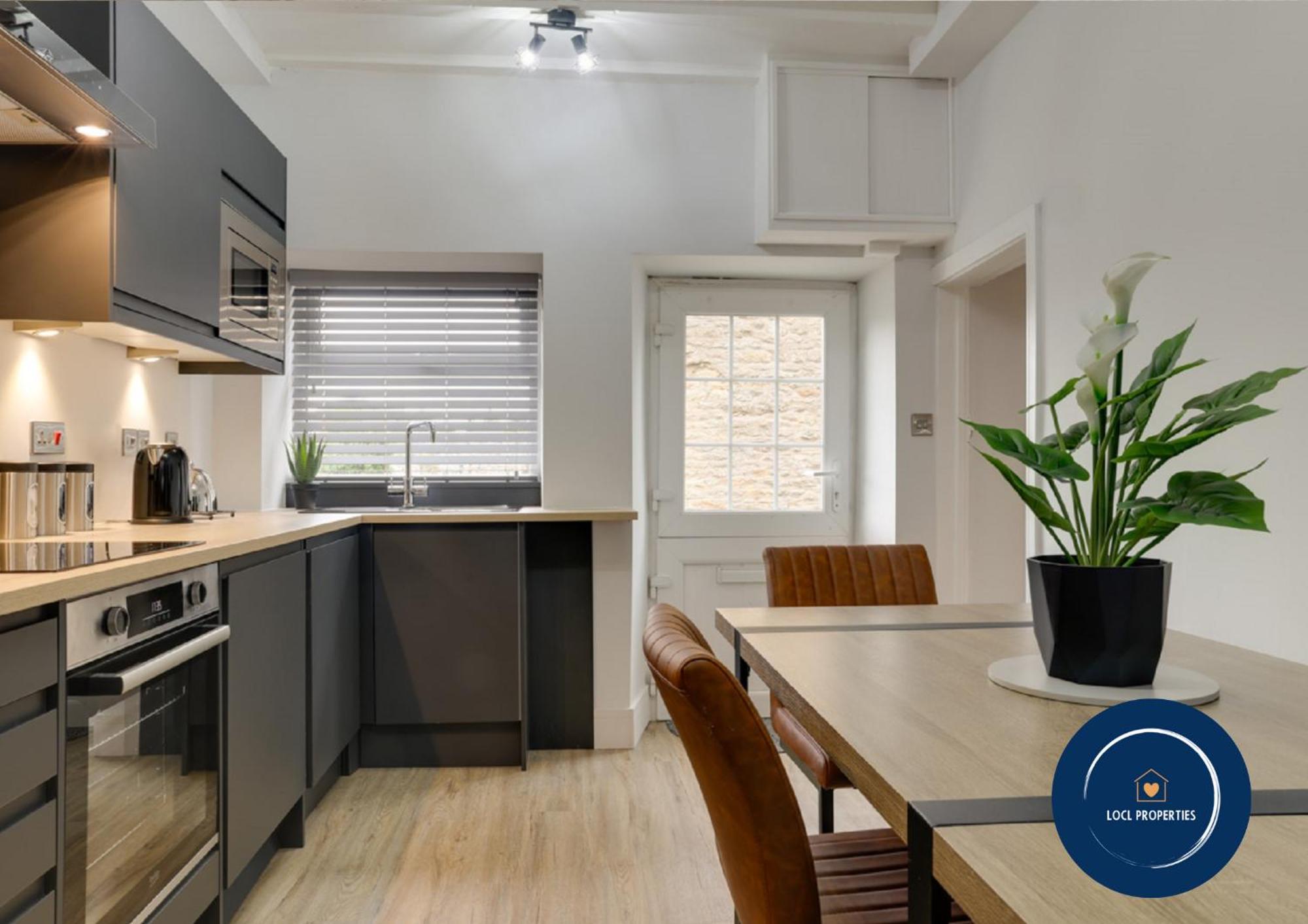 Beam End Snainton - Modern 2-Bedroom Stone Cottage Екстер'єр фото