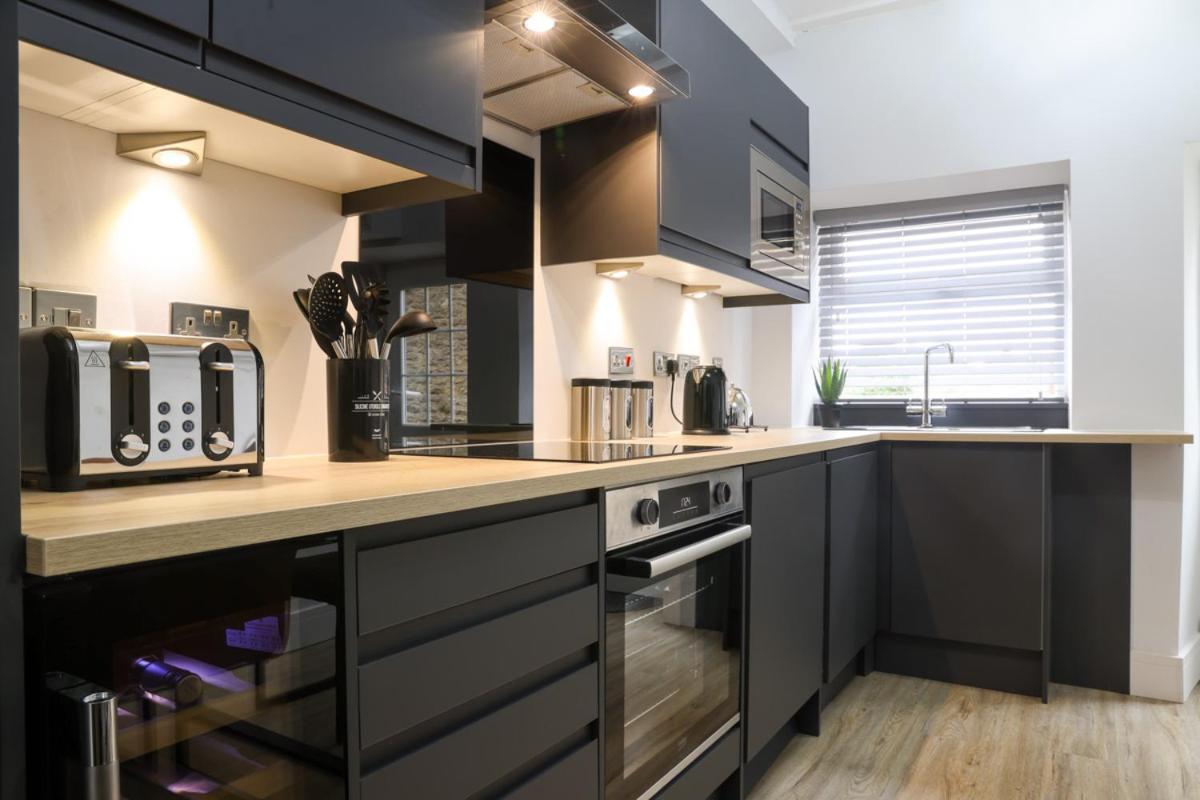 Beam End Snainton - Modern 2-Bedroom Stone Cottage Екстер'єр фото