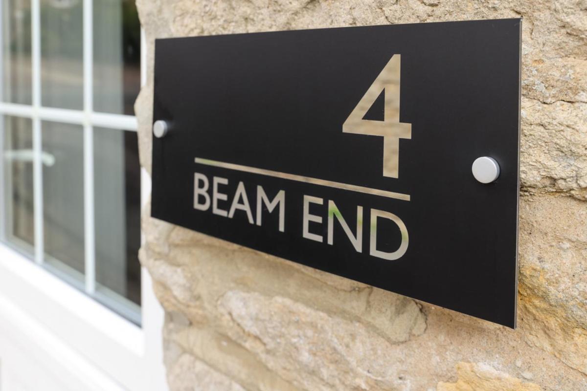 Beam End Snainton - Modern 2-Bedroom Stone Cottage Екстер'єр фото