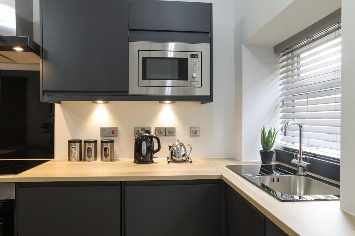 Beam End Snainton - Modern 2-Bedroom Stone Cottage Екстер'єр фото