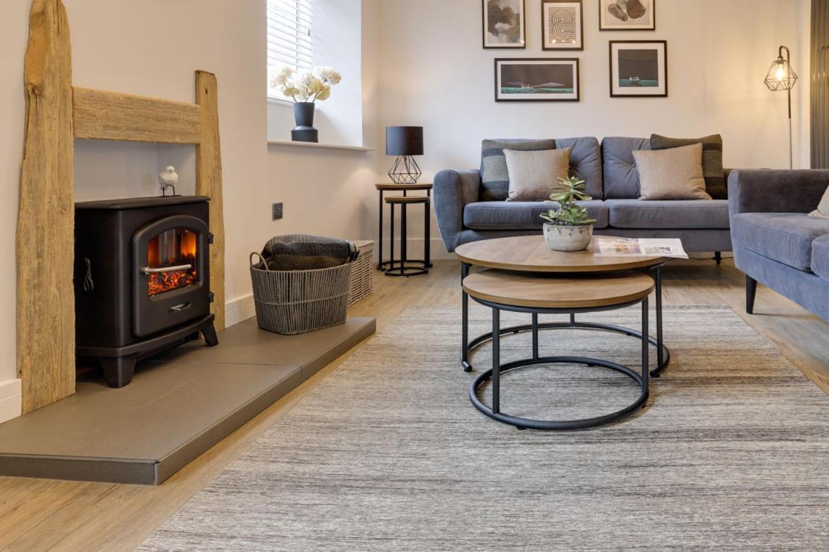 Beam End Snainton - Modern 2-Bedroom Stone Cottage Екстер'єр фото